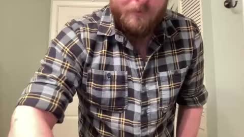 Snapshot of voyagerxiii chatting on 04/01/26, 12:33 VoyagerXIII online show from 04/01/26, 12:33