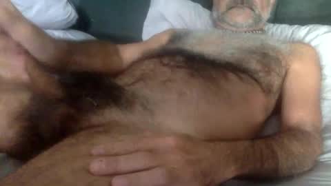 Enjoy guys of all ages if you are not on cam please dont ask for requests if i dont respond dont think im ignoring you i online show from 06/19/26, 01:48
