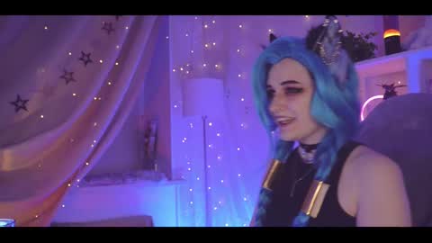 vronnier online show from 02/14/25, 06:51