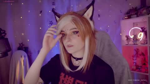 vronnier online show from 10/24/25, 03:30