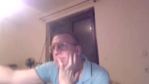 vthomasp719 online show from 04/01/26, 06:38