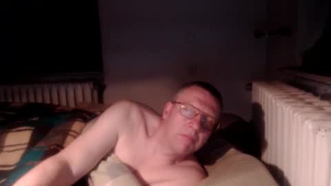 vthomasp719 online show from 04/21/26, 06:41