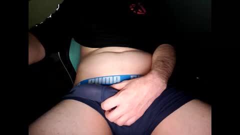 Snapshot of vunux chatting on 01/17/25, 11:07 vunux online show from 01/17/25, 11:07