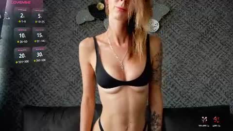 vvalkyriee online show from 07/26/26, 12:56