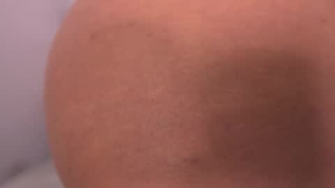 Violeta online show from 10/24/25, 03:14