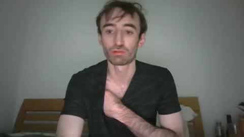Snapshot of vwelad6969 chatting on 12/03/24, 06:37 hung boy online show from 12/03/24, 06:37