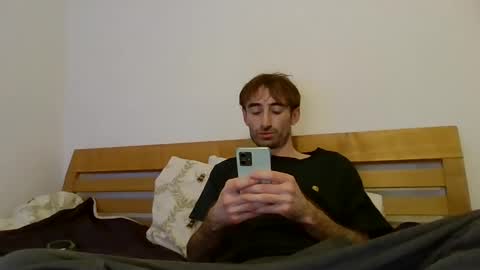 Snapshot of vwelad6969 chatting on 01/05/25, 04:48 hung boy online show from 01/05/25, 04:48