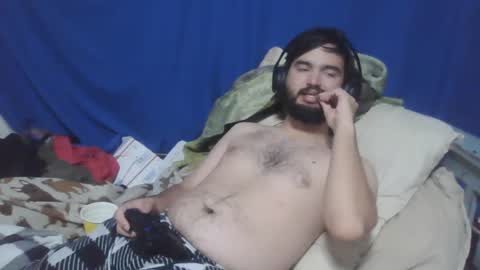 Snapshot of vygrax chatting on 12/16/24, 09:41 Vygrax online show from 12/16/24, 09:41