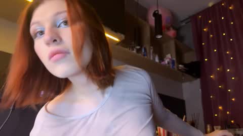 ILONA A week goal new laptop online show from 10/03/25, 10:40