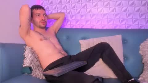 Vynny Blacke online show from 11/14/25, 10:29