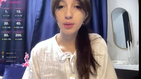 Alice  Before pvt write to me in PM  online show from 12/20/25, 08:49