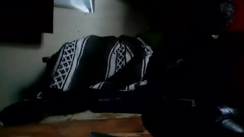 Snapshot of waffywaff77 chatting on 12/13/24, 04:27 waffywaff77 online show from 12/13/24, 04:27