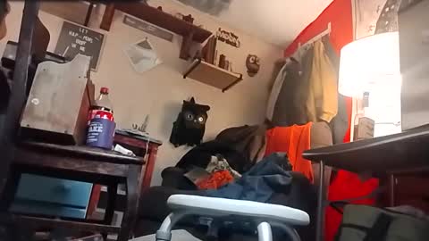 Snapshot of waffywaff77 chatting on 03/11/25, 06:52 waffywaff77 online show from 03/11/25, 06:52