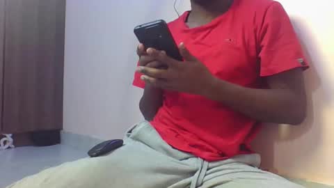 Snapshot of wak546293 chatting on 11/05/25, 03:39 wak546293 online show from 11/05/25, 03:39