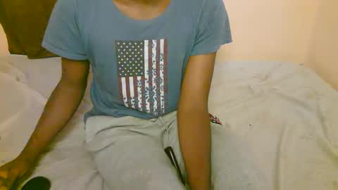 Snapshot of wak546293 chatting on 11/17/25, 02:23 wak546293 online show from 11/17/25, 02:23