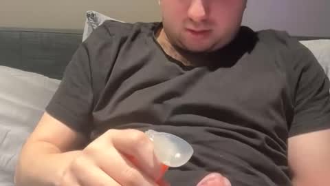 Snapshot of wakandaforever9 chatting on 03/13/26, 02:34 wowaweeman online show from 03/13/26, 02:34