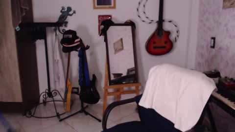 Snapshot of wake_and_bakee chatting on 02/02/26, 11:14 John online show from 02/02/26, 11:14