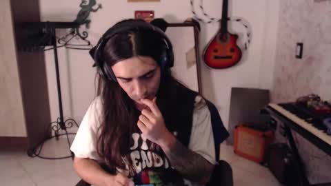 Snapshot of wake_and_bakee chatting on 02/10/26, 04:49 John online show from 02/10/26, 04:49