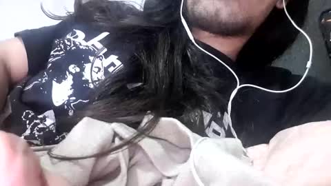 Snapshot of wake_and_bakee chatting on 03/05/26, 01:56 John online show from 03/05/26, 01:56