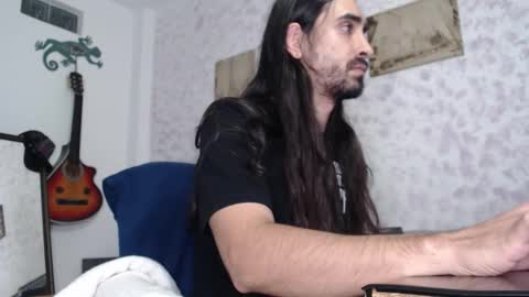 Snapshot of wake_and_bakee chatting on 03/25/26, 03:01 John online show from 03/25/26, 03:01