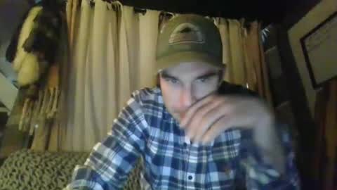 Snapshot of waketomyd chatting on 03/09/25, 06:28 WakeToMyD online show from 03/09/25, 06:28