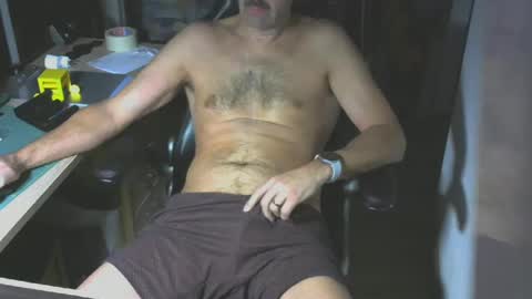 Snapshot of waldo72 chatting on 12/31/24, 01:57 Waldo online show from 12/31/24, 01:57