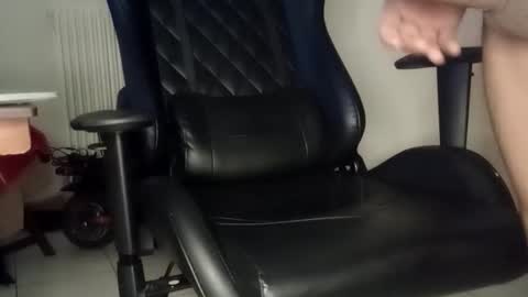 ghhhgh online show from 11/10/25, 05:01