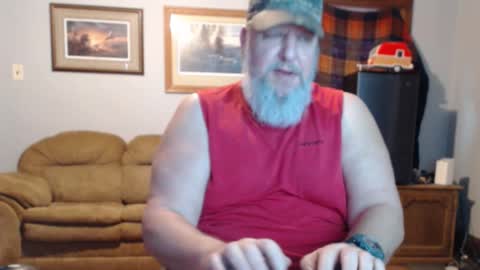 Snapshot of walkingbird chatting on 03/14/26, 07:52 walkingbird online show from 03/14/26, 07:52