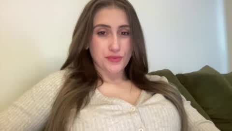 Snapshot of walkiria19 chatting on 04/13/26, 05:18 walkiria19 online show from 04/13/26, 05:18