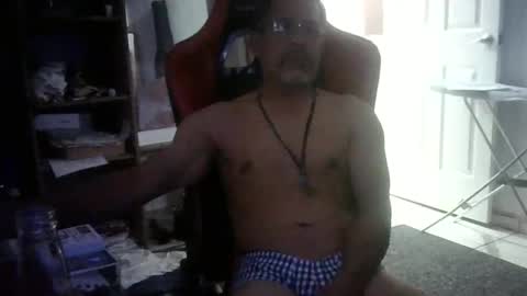 Snapshot of walo_77 chatting on 01/08/26, 02:25 walo_77 online show from 01/08/26, 02:25