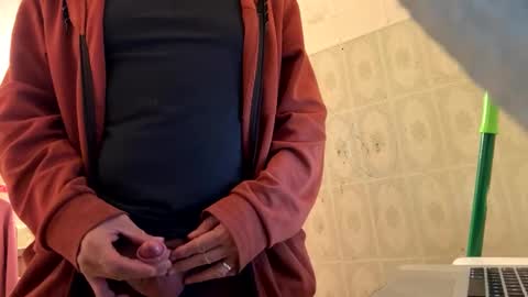 Snapshot of waltbkk chatting on 11/03/25, 11:11 Walter online show from 11/03/25, 11:11