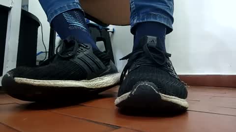 Snapshot of waltherfeet_ chatting on 01/15/25, 03:39 WaltherFeet online show from 01/15/25, 03:39