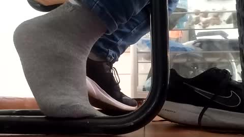 Snapshot of waltherfeet_ chatting on 03/04/25, 03:15 WaltherFeet online show from 03/04/25, 03:15