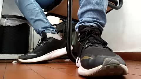 Snapshot of waltherfeet_ chatting on 09/22/25, 04:31 WaltherFeet online show from 09/22/25, 04:31