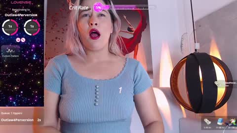 Snapshot of wandahairymilf chatting on 12/17/24, 02:55 Wanda online show from 12/17/24, 02:55