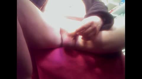 Snapshot of wanderer04 chatting on 02/17/25, 02:04 wanderer04 online show from 02/17/25, 02:04