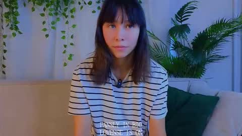 Betti online show from 11/17/25, 02:28