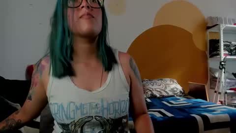 Snapshot of waningrosee chatting on 12/11/24, 07:14 Waningrose  Lu online show from 12/11/24, 07:14