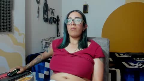 Snapshot of waningrosee chatting on 01/08/25, 09:23 Waningrose  Lu online show from 01/08/25, 09:23