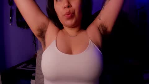 Snapshot of waningrosee chatting on 01/20/25, 12:07 Waningrose  Lu online show from 01/20/25, 12:07