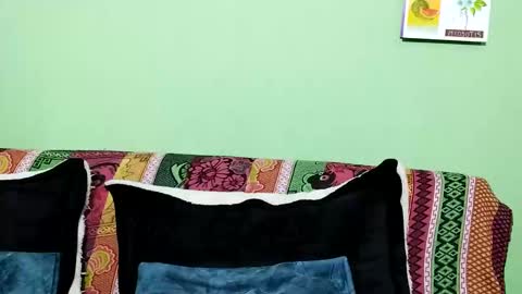 Snapshot of waningrosee chatting on 01/24/25, 05:00 Waningrose  Lu online show from 01/24/25, 05:00