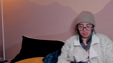 Snapshot of waningrosee chatting on 03/08/25, 02:55 Waningrose  Lu online show from 03/08/25, 02:55