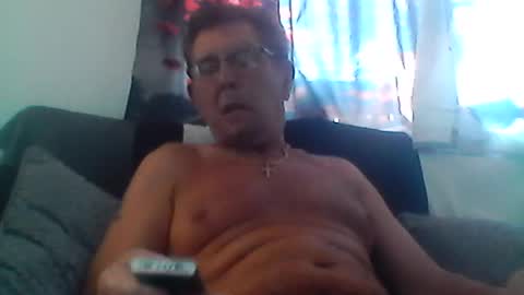 Snapshot of wanker1565 chatting on 07/18/26, 11:14 wanker1565 online show from 07/18/26, 11:14