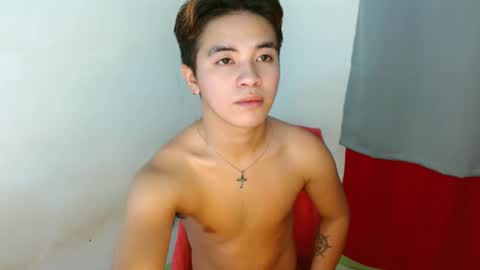 Snapshot of wantedtwink_69 chatting on 10/05/25, 04:00 itsmeyour dewji on ig online show from 10/05/25, 04:00