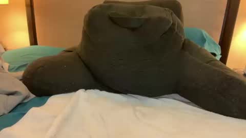 Snapshot of wantingtoplay97 chatting on 12/10/24, 09:33 wantingtoplay97 online show from 12/10/24, 09:33