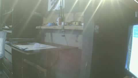 Snapshot of wantitbutyoucanthaveit chatting on 12/17/25, 09:32 inittogetitin online show from 12/17/25, 09:32