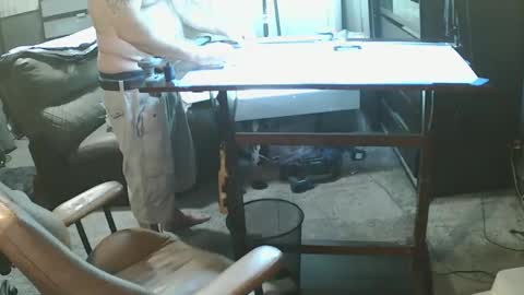 Snapshot of wantitbutyoucanthaveit chatting on 12/21/25, 07:15 inittogetitin online show from 12/21/25, 07:15