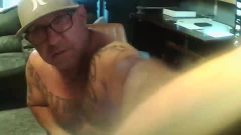 Snapshot of wantitbutyoucanthaveit chatting on 02/03/26, 04:01 inittogetitin online show from 02/03/26, 04:01