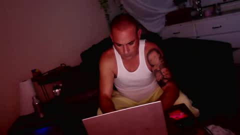 wantmymantofukme online show from 11/14/25, 01:10