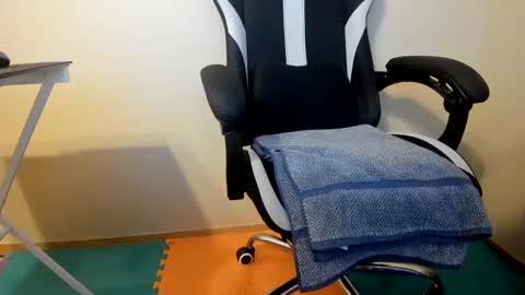 Suck daddys cock online show from 01/14/25, 04:04